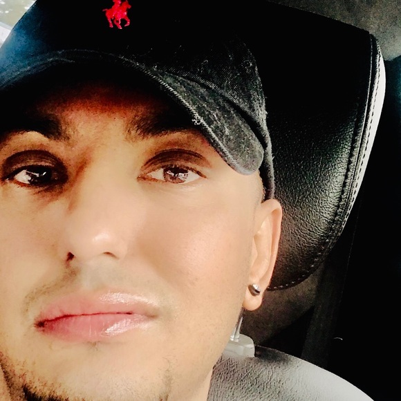 Meet your Posher, Ashish - Picture 1 of 1